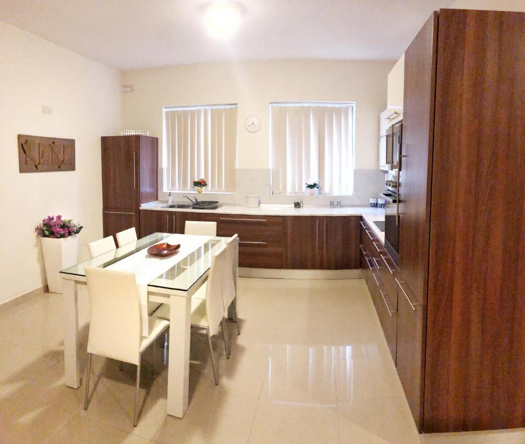 The Village Apartment 2 Kirkop Exterior foto
